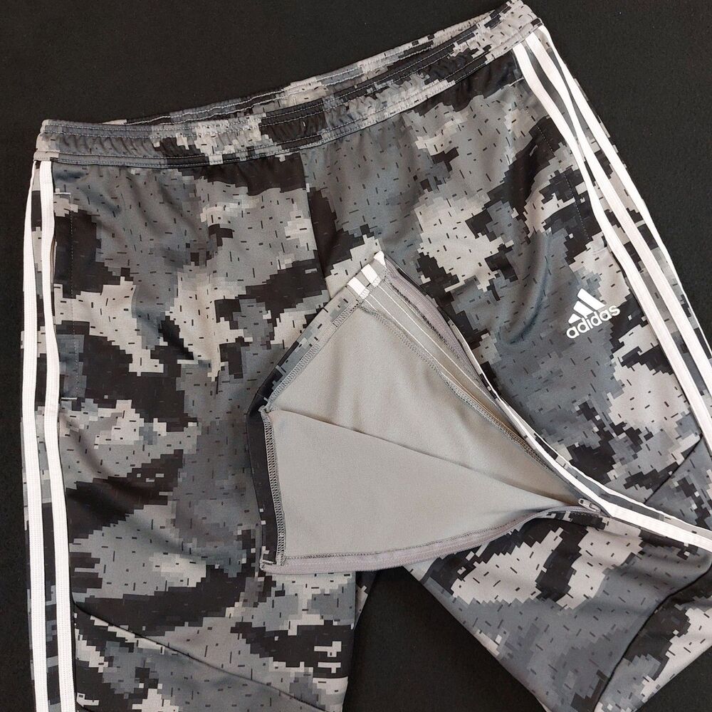 adidas Climacool Men’s XL Gray Black Camo 3-Stripe Drawstring Pants